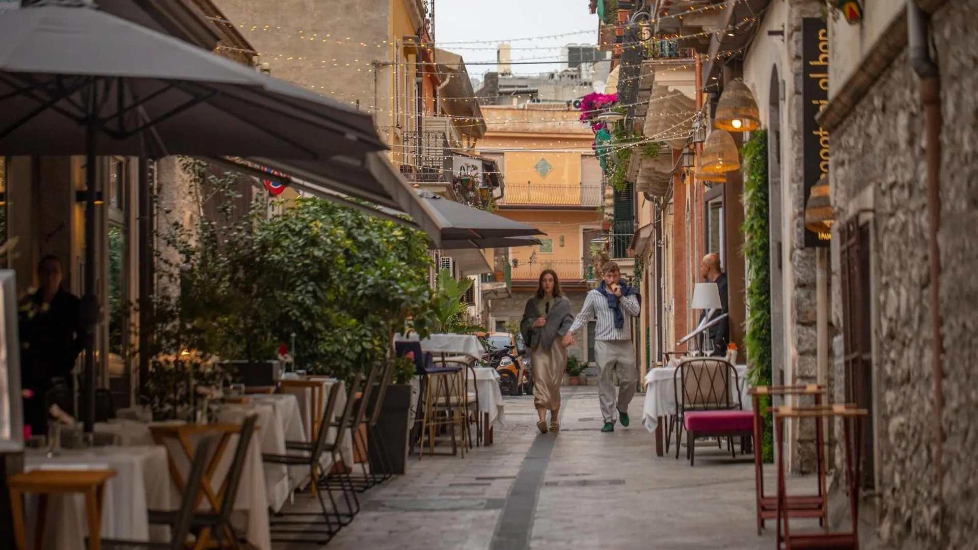 Apartamento City Center, Completely Renovated, Historical Taormina